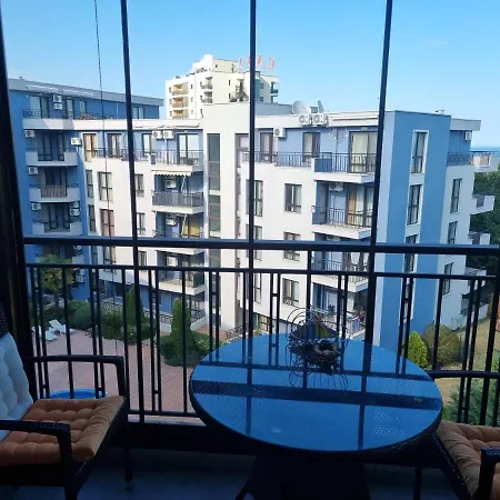 Amphora Palace Apartment Varna